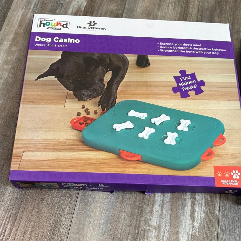 Outward Hound dog casino & dog twister Nina Ottosson
